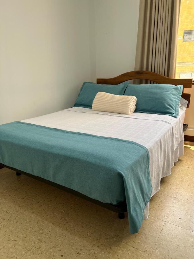 Hotel Caucasia Εξωτερικό φωτογραφία